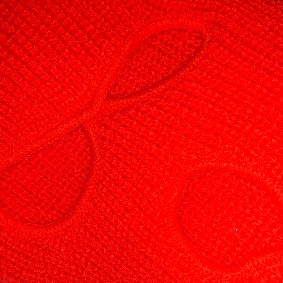 THREE HOLE MASK - Picture 12 of 13